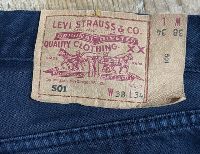 Levi Navy  Denim Jeans    #W153