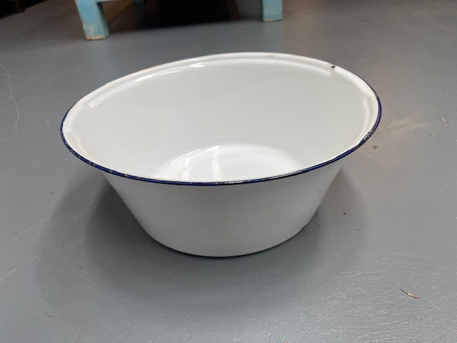 Vintage Enamel Wash Bowl  #5984  Byron