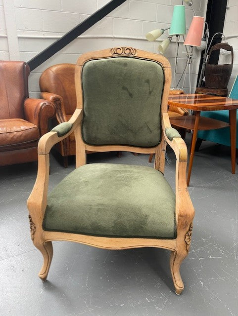 Vintage Europear Chair  #6029 Byron