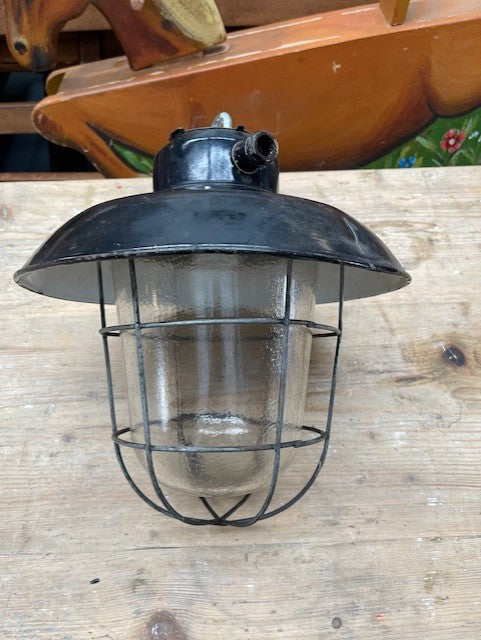 Vintage Czech "Black Cap"  Light  #5940  Byron