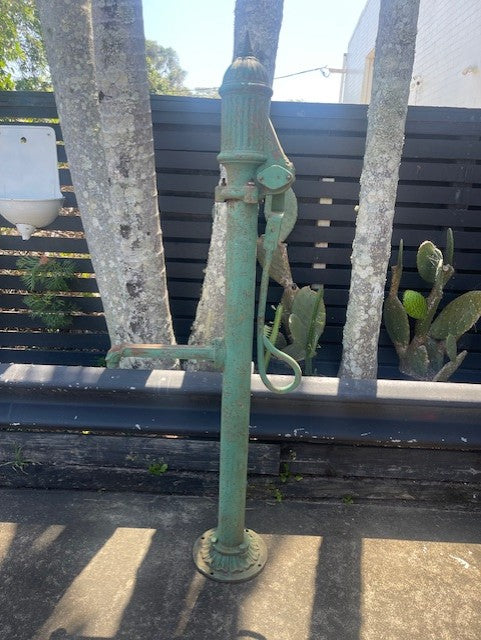 Vintage Cast Iron  Water Pump  #6423. Byron