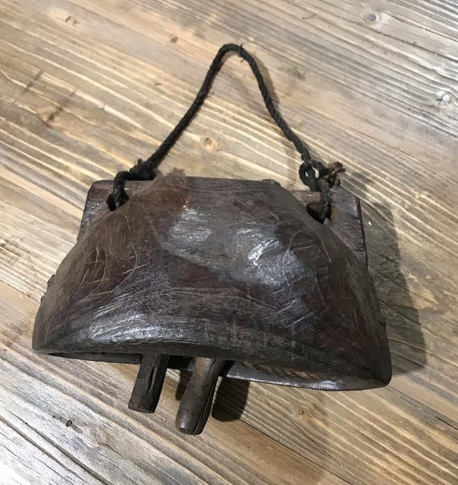 Vintage Handcarved  Wooden  Cowbell  #3895e