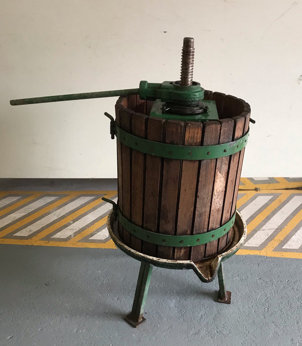 Vintag Cast Iron Grape Press #3977