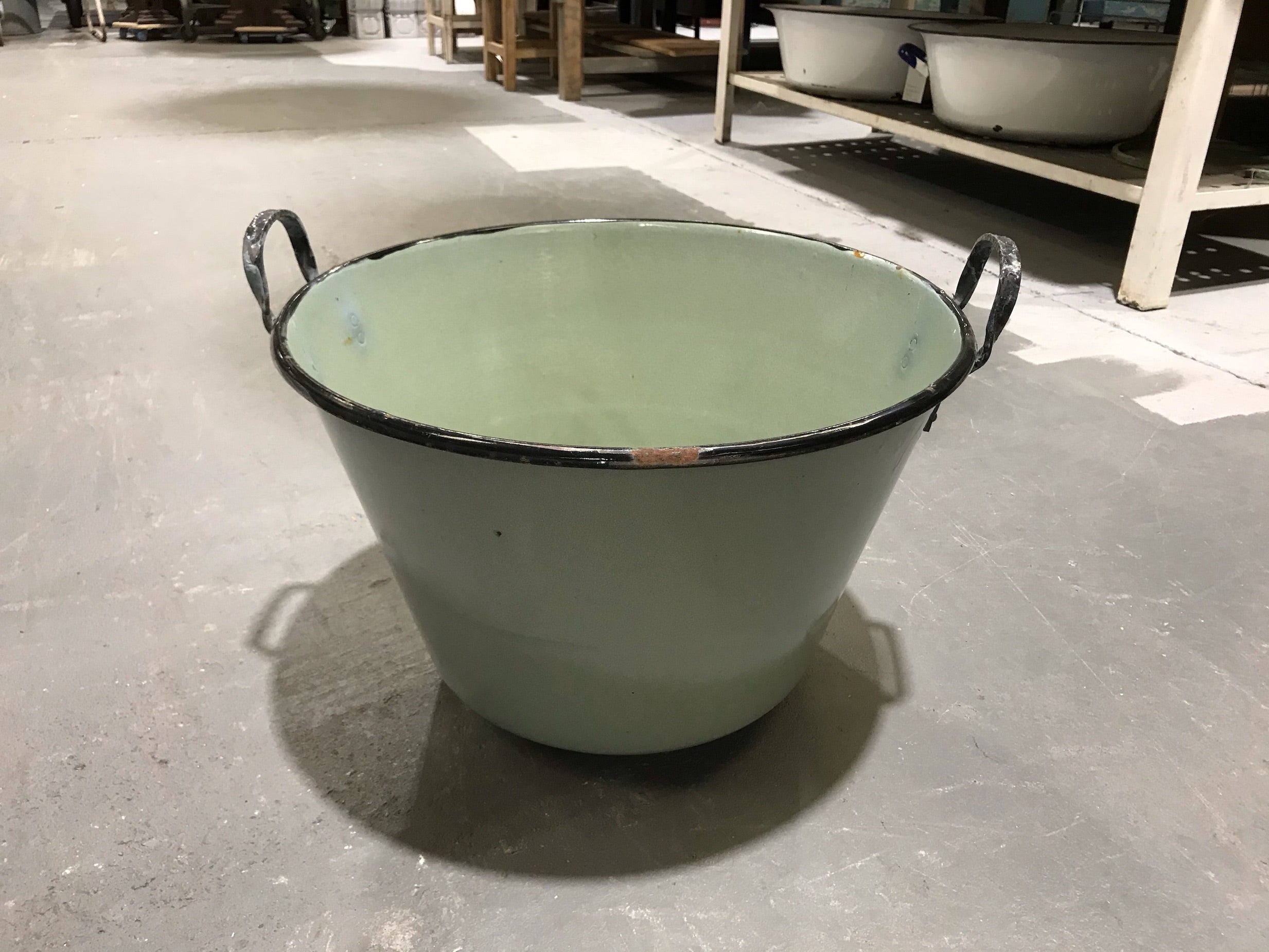 Vintage European Enamel  Cauldrons #3450 B