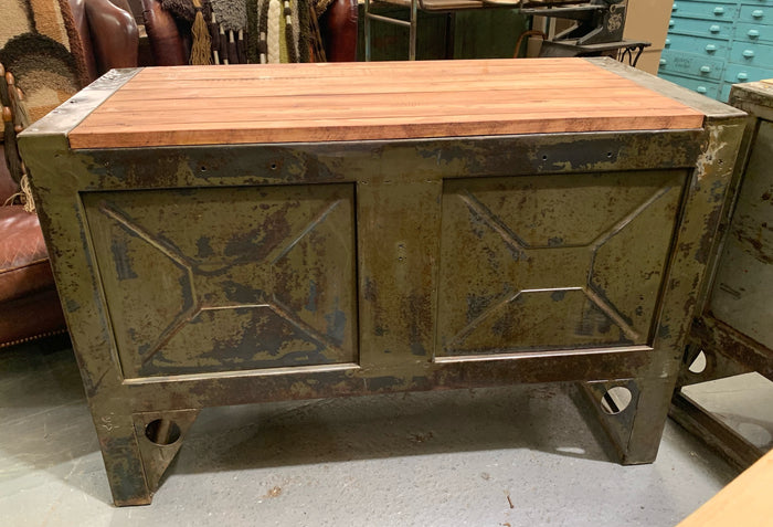 Vintage European Workbench  #4352